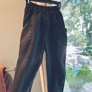 Elizabeth Suzann Linen Clyde Pants, size Small Regular, Good used condition.